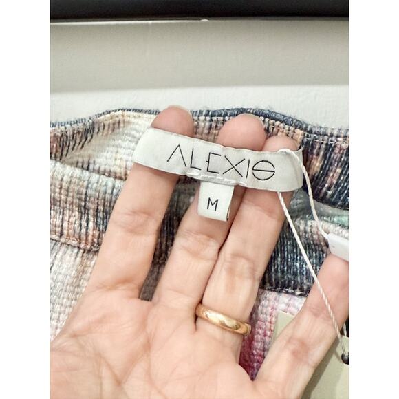 Alexis Tie Dye High Waisted Pleated Trouser Shorts Multi Women's Size Medium - Picture 3 of 3